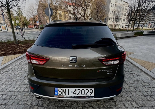 Seat Leon cena 59900 przebieg: 124750, rok produkcji 2015 z Mikołów małe 154
